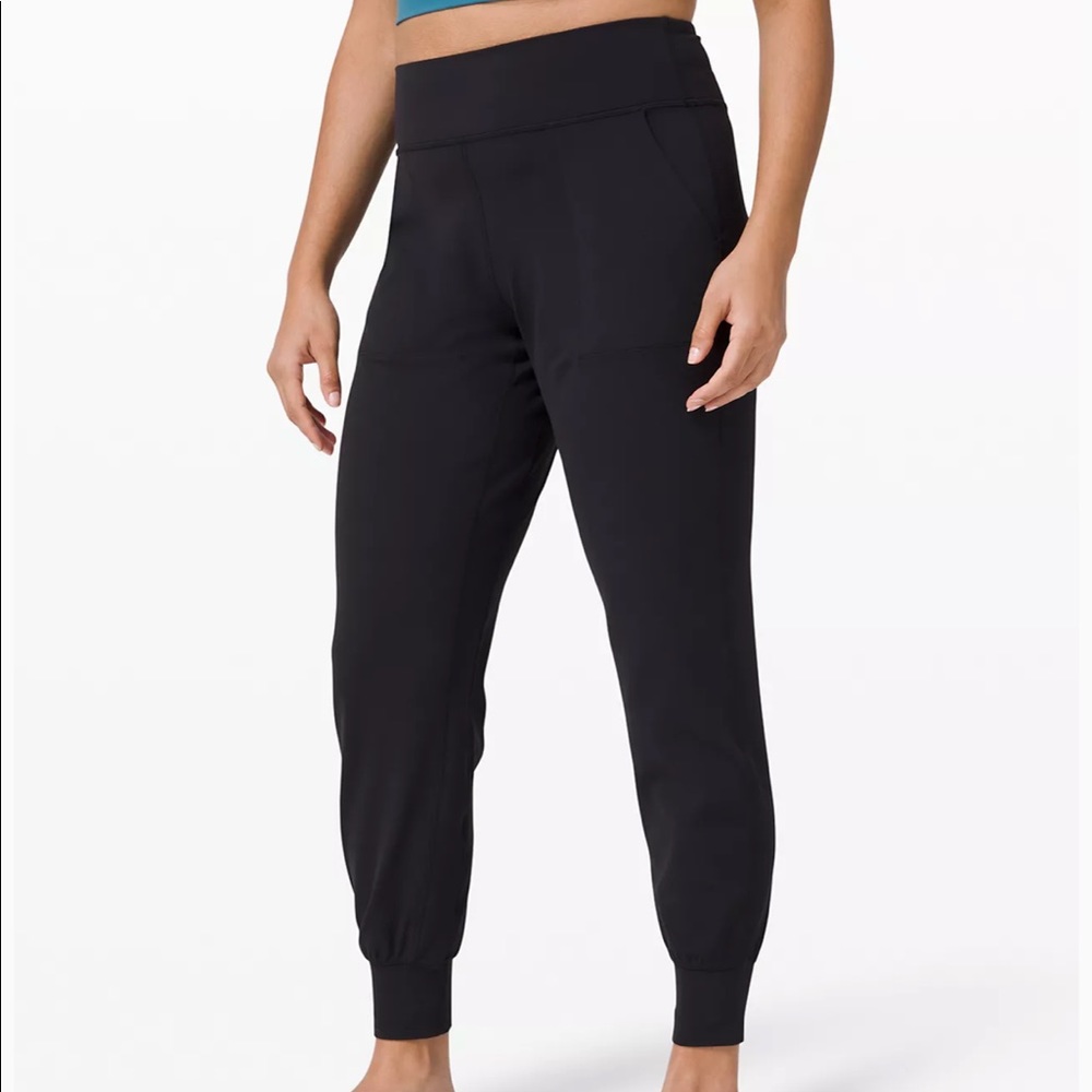 Lululemon Align Jogger 28”